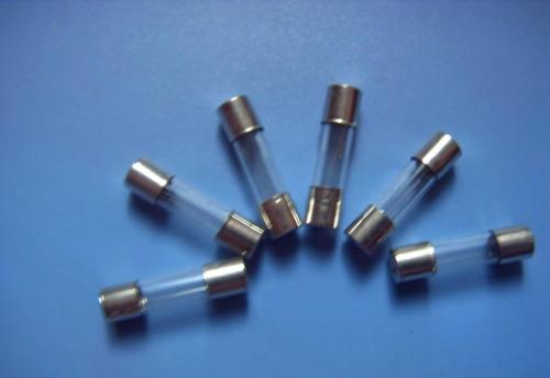 慢速保險(xiǎn)絲，保險(xiǎn)絲的工作原理